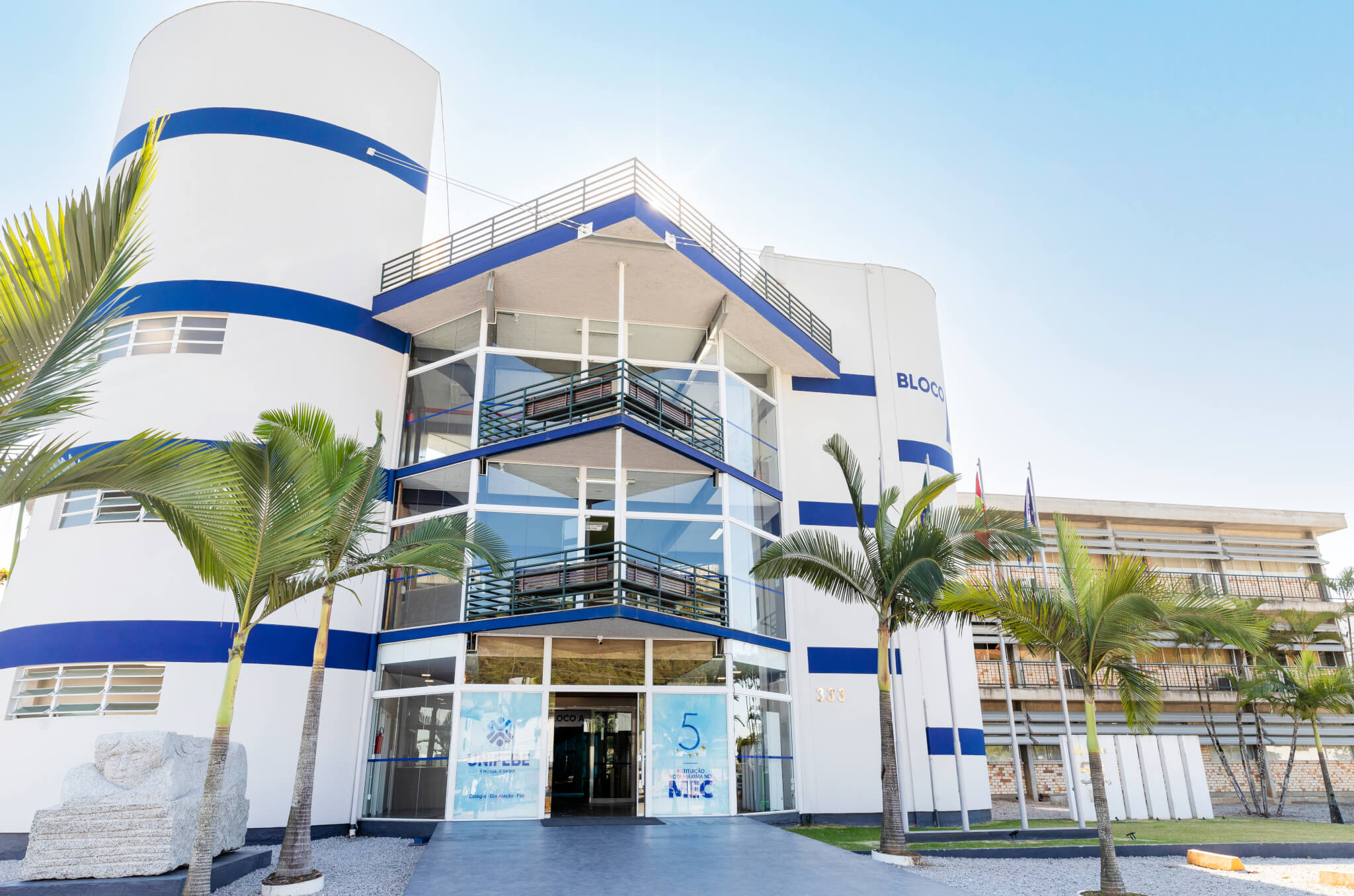 Comitiva polonesa será recebida para intercâmbio com estudantes do Colégio UNIFEBE