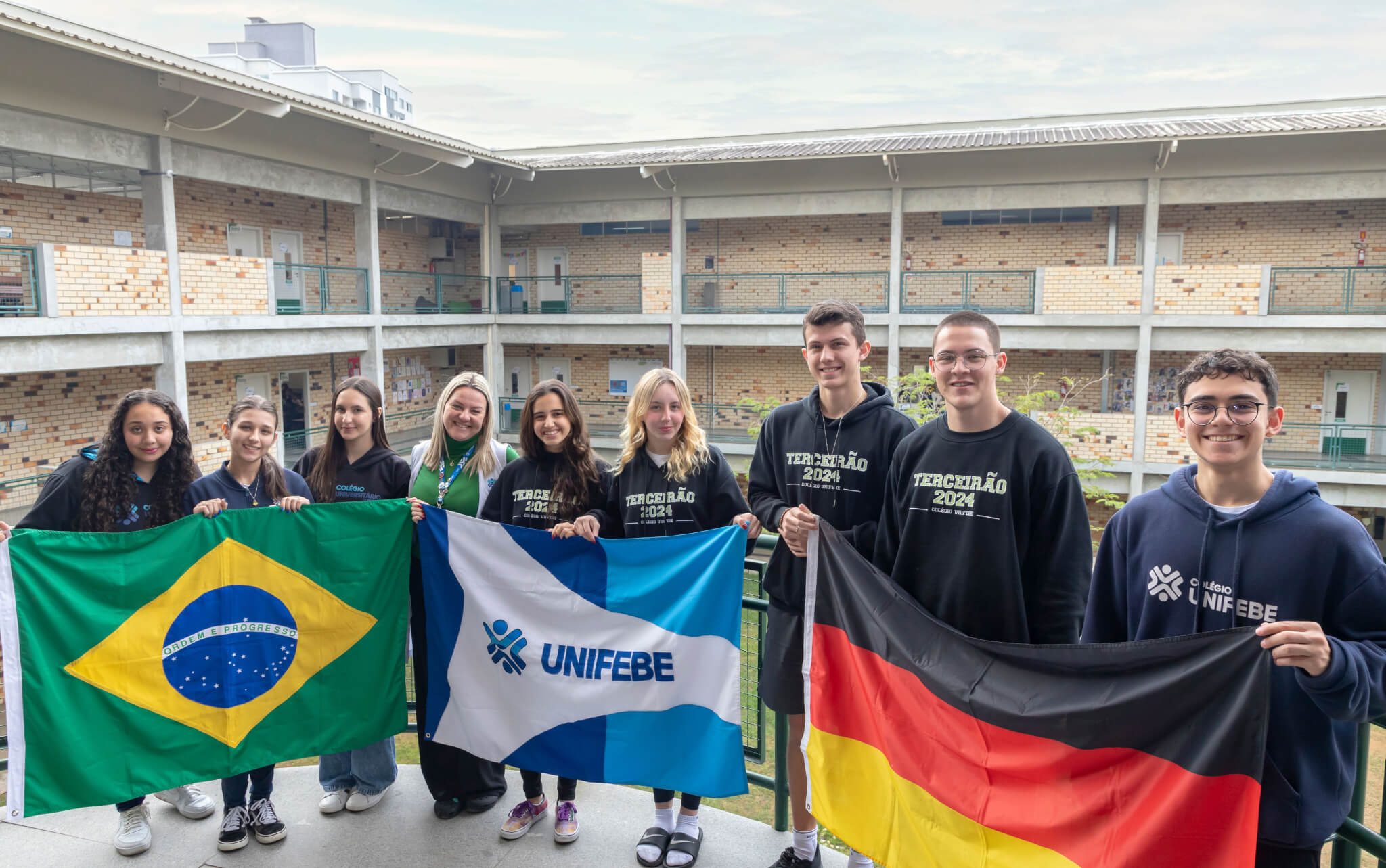 Estudantes do Colégio UNIFEBE embarcam para Karlsruhe, na Alemanha no próximo dia 7